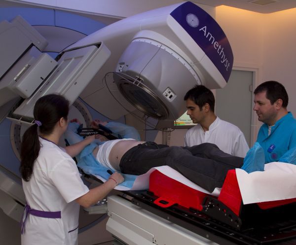 Radioterapie pentru tratamentul artrozei, Artroza genunchiului radioterapie