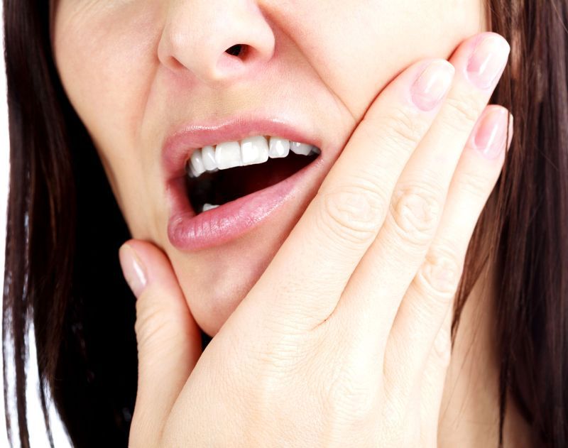 Viziune cu durere de dinți Medicii nostri te ajuta sa tratezi Durerea de dinti