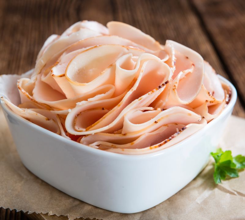 Reţetă de şuncă din piept de pui de casă fără Euri şi nitriţi