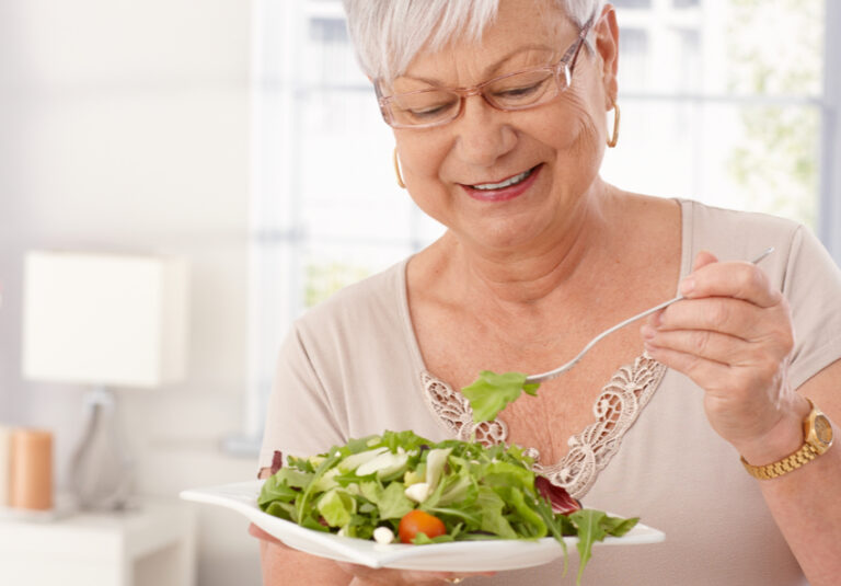 Cum trebuie să arate dieta după 50 de ani