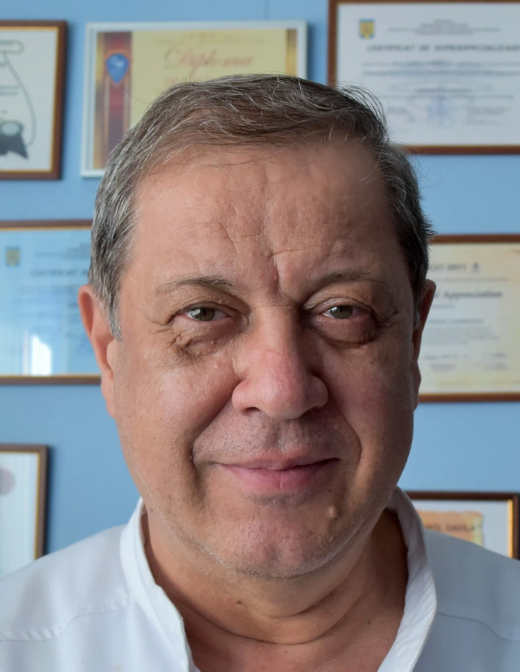 Dr. Silviu Constantinoiu