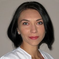 Dr. Ioana Simian