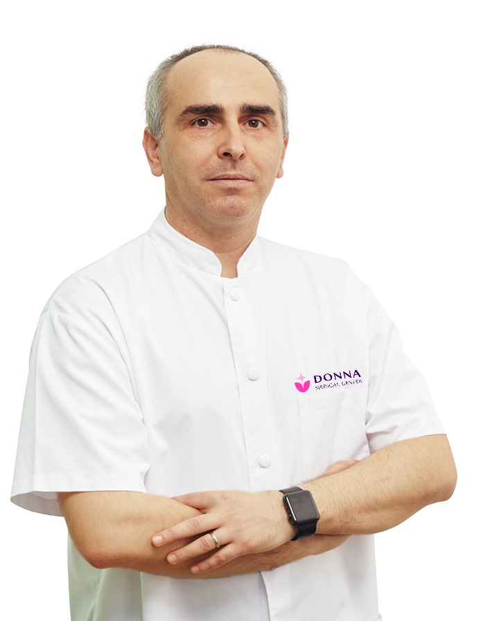 Dr. Dragoș Median