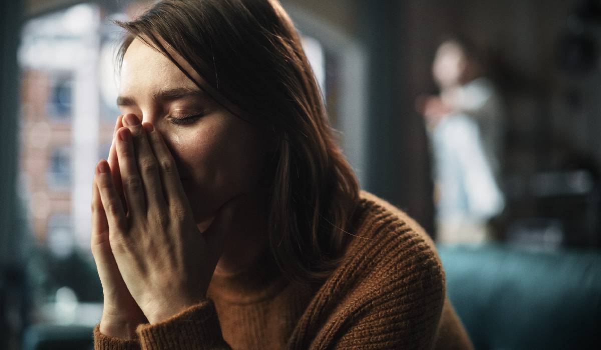 Emoții care provoacă boli: Cum stresul și alte sentimente afectează ...