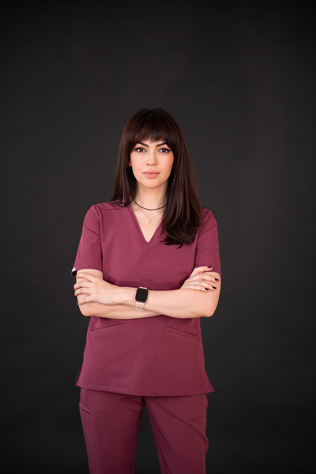 Dr. Sabrina Florea