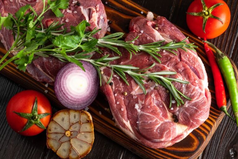 Cum aleg grecii mielul sau iedul pentru o friptură perfectă de Paște