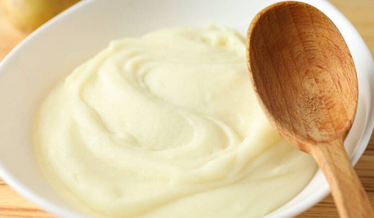 Ce cartofi să folosești pentru un piure cremos și catifelat