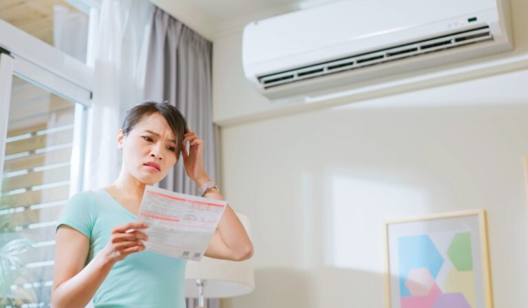 Ce trebuie să faci înainte să pornești aerul condiționat. Greșeala care îți poate dubla factura la curent