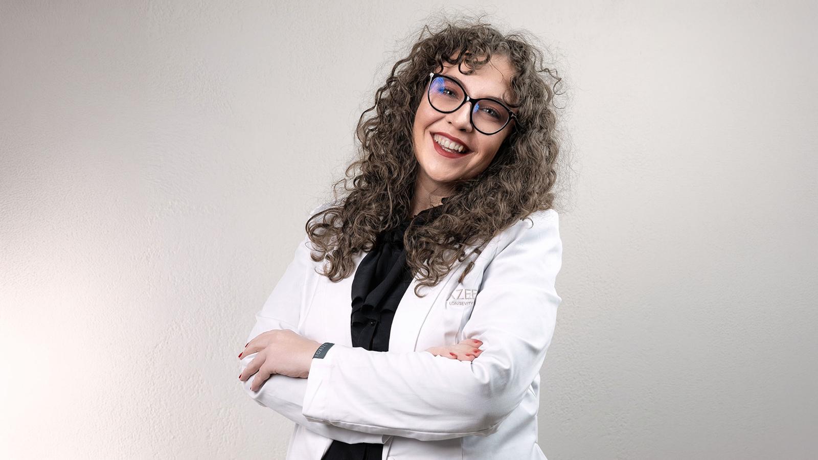 DR. ANDREA ȚĂRAN