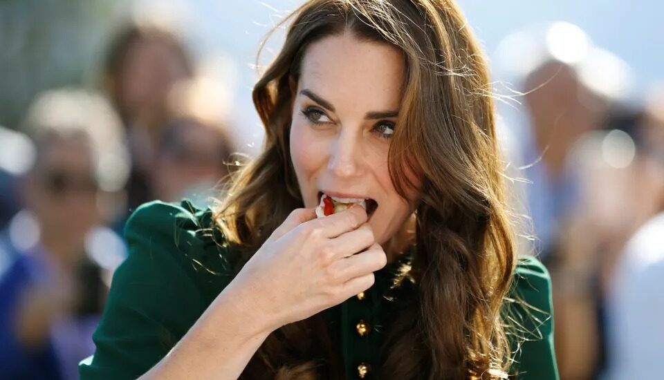 Meniul pe care Kate Middleton îl urmează după tratamentul împotriva cancerului. Alimentele la care nu vrea să renunțe