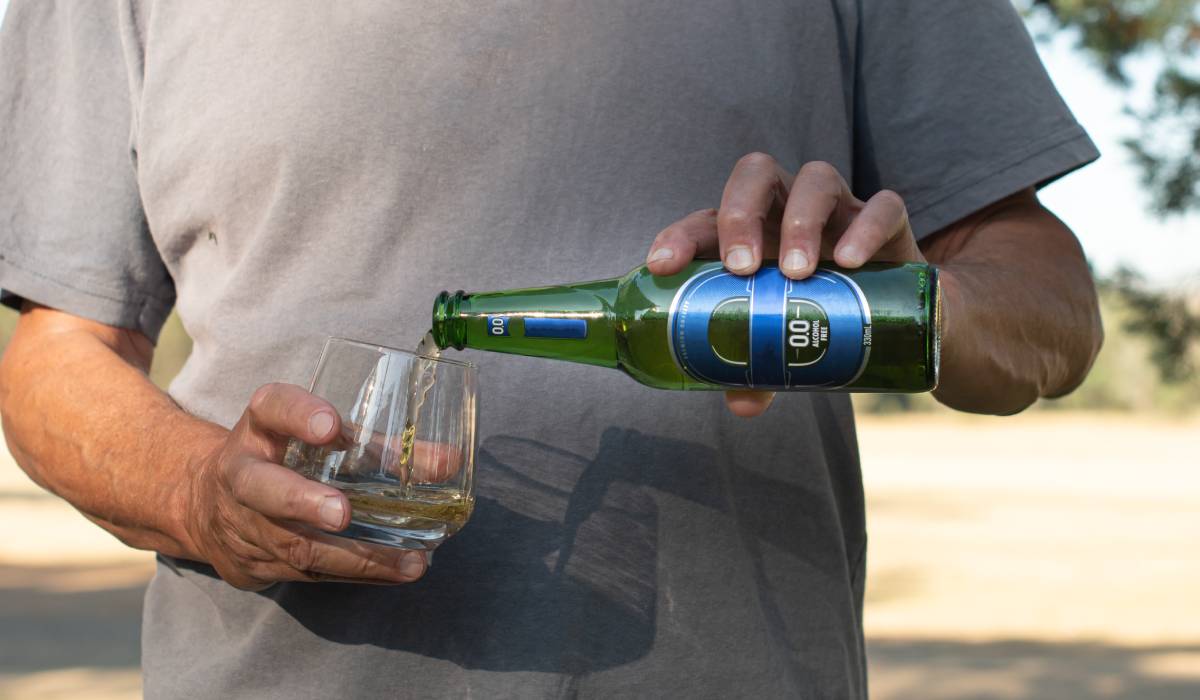 Chiar și cantitățile mici de alcool pot crește riscul de cancer. Consumul de alcool, asociat cu șapte tipuri de cancer