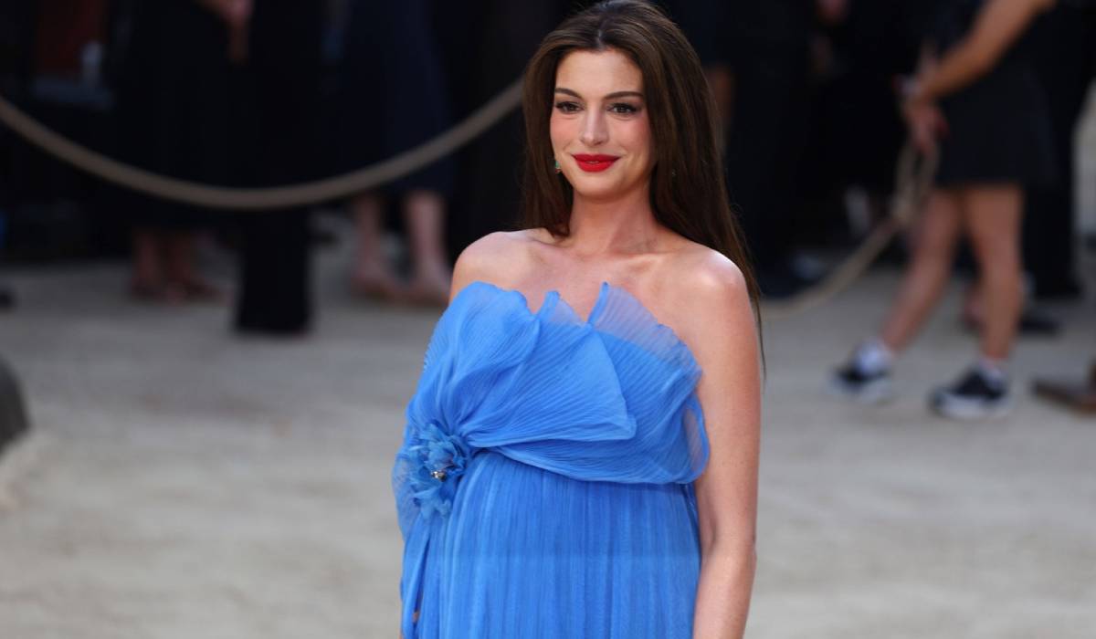 Anne Hathaway vorbește pentru prima dată despre sarcina-surpriză la 43 de ani: „Am fost șocați că a funcționat”