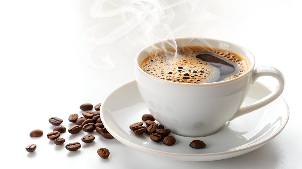 Cafeaua decofeinizată: aliat pentru sănătate sau alegere controversată?