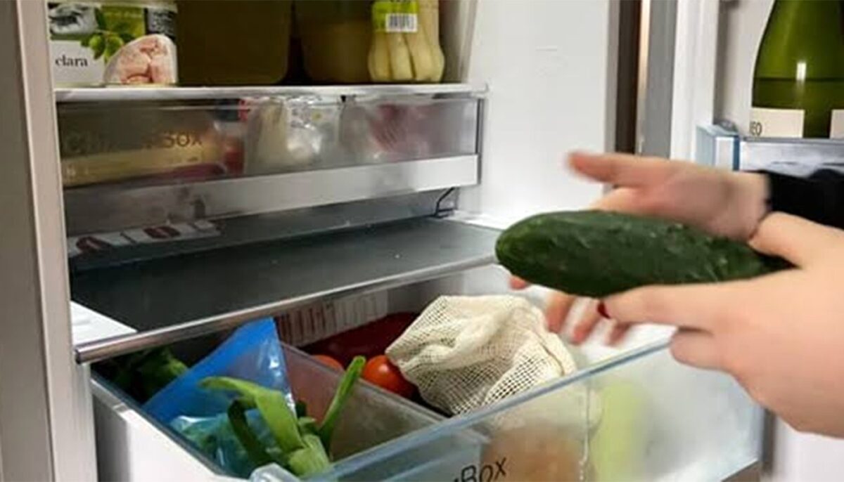 Se mai pot consuma castraveții, dacă au stat 3 zile în frigider? Cât rezistă, de fapt, fără să devină periculoși