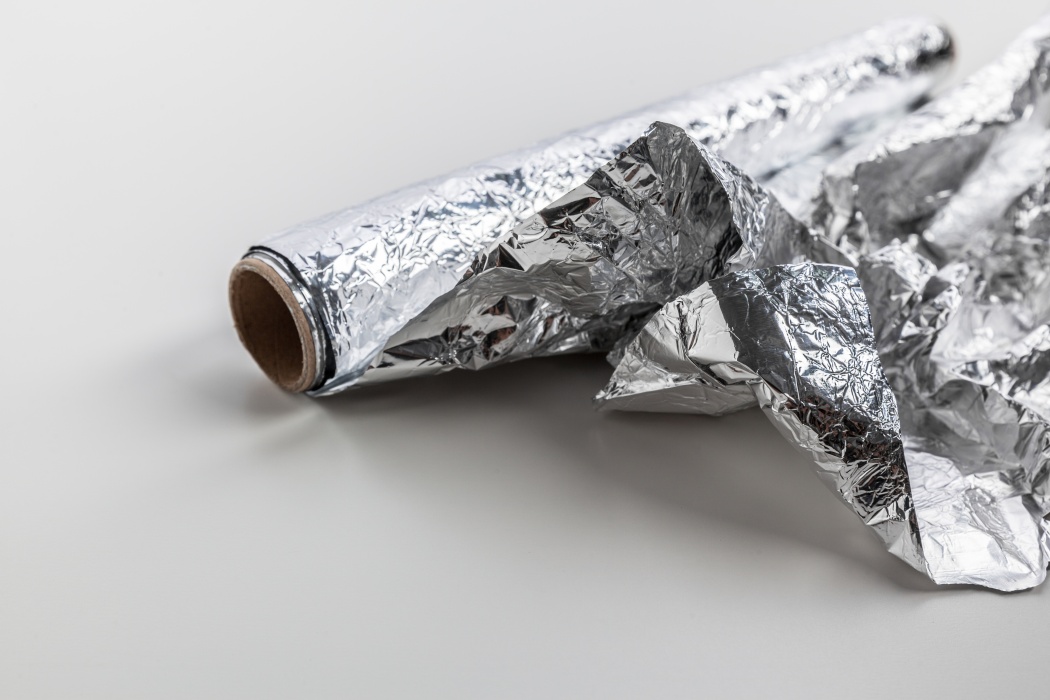 Unde trebuie să păstrezi folia de aluminiu pentru a nu se deteriora. Greșeala pe care o fac multe persoane în bucătărie