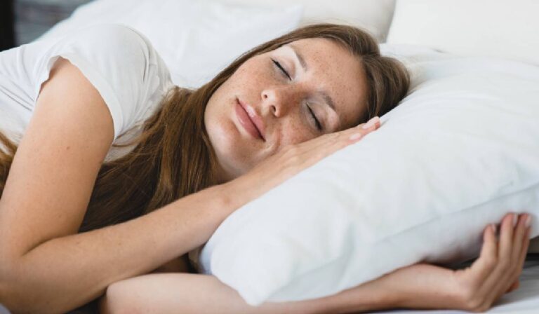 Somnul după vacanță și revenirea la programul obișnuit