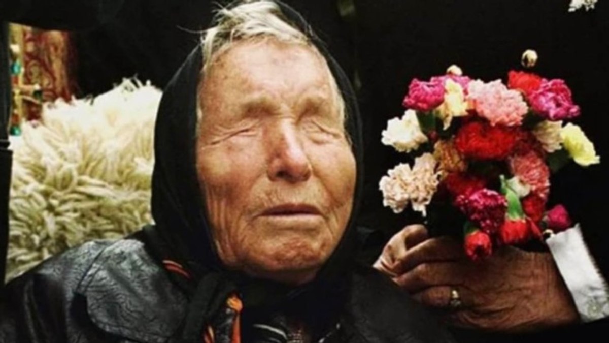 Baba Vanga ar fi prezis ce se va întâmpla cu omenirea în 2027. O boală misterioasă sau un experiment genetic ar putea schimba omenirea