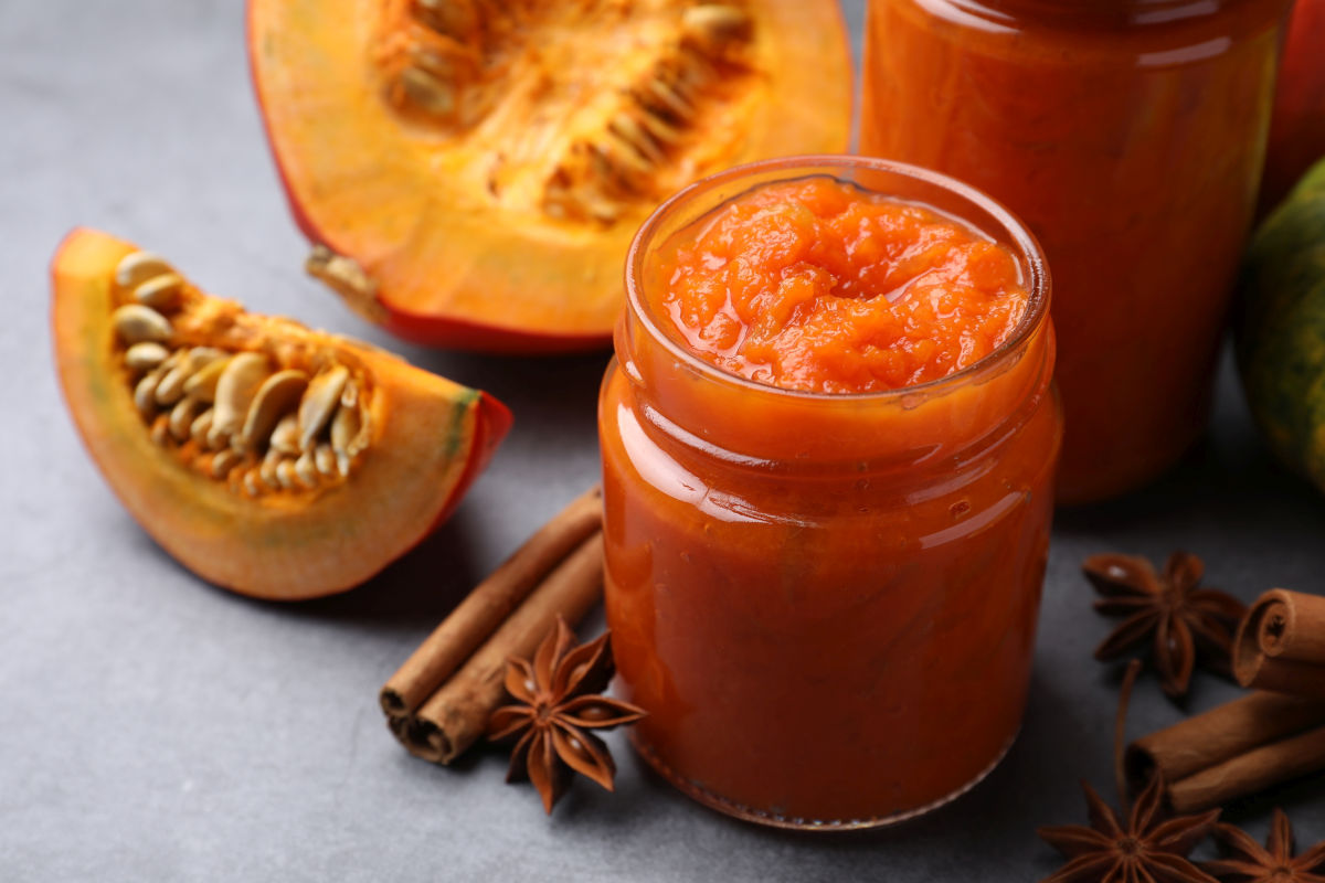 Rețetă dulceață de dovleac cu nuci. Un desert gustos pentru zilele reci de toamnă