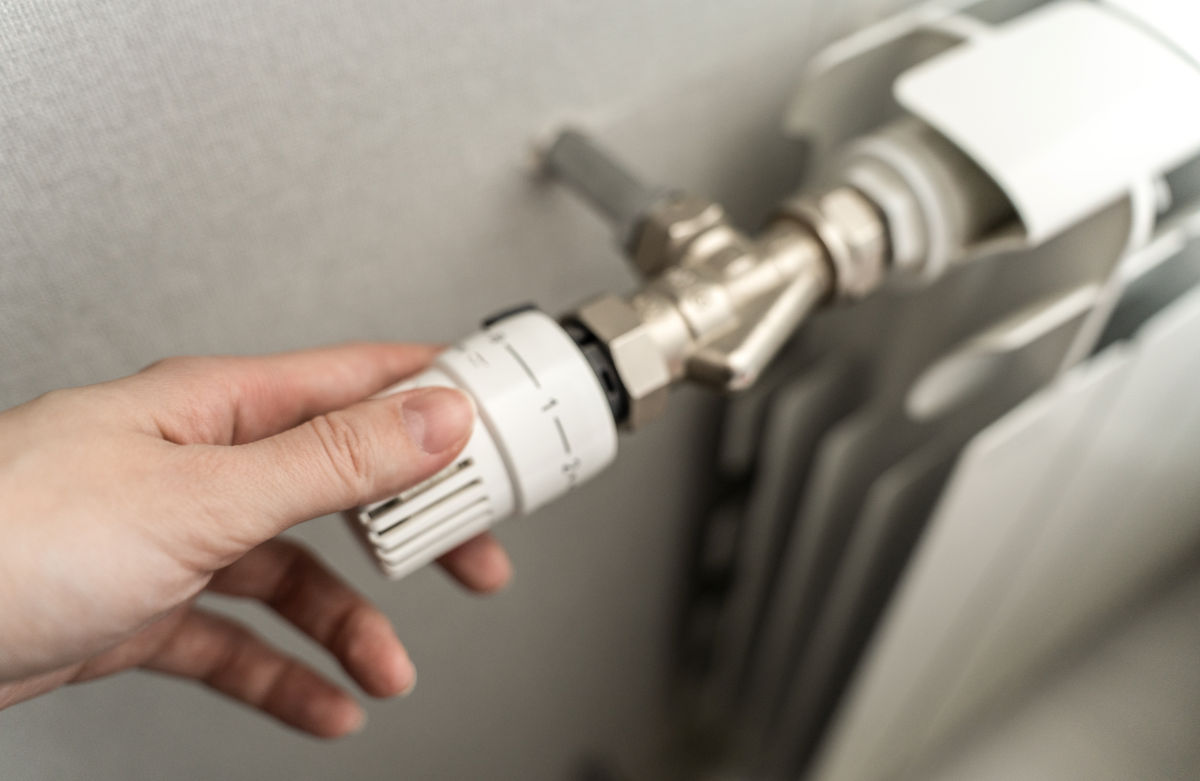 Etajul de la bloc care poate avea facturi mai mici la încălzire. Aceste apartamente sunt cele mai căutate