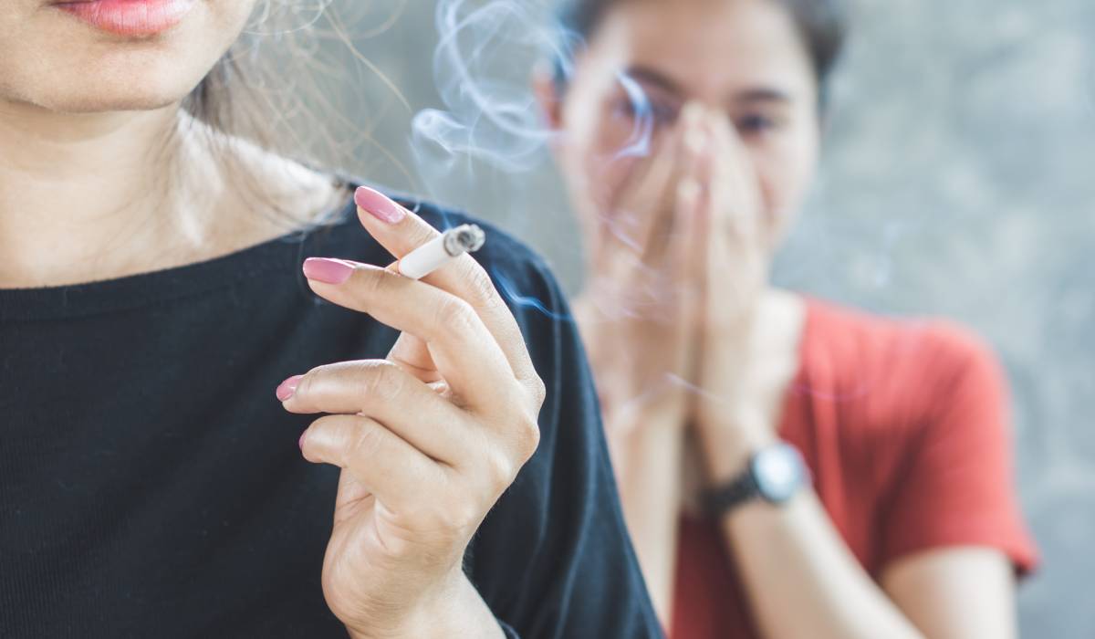 Aproape 2 milioane de decese pe an, asociate fumatului pasiv. Cât de periculos este fumul „la mâna a doua”