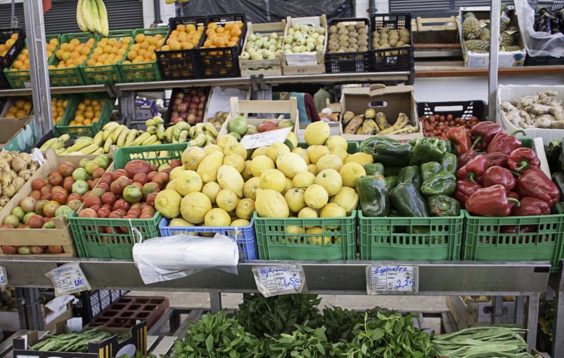 Alimentele pe care le consumăm zilnic ar avea cu până la 50% mai puțini nutrienți ca în trecut. Ce au descoperit cercetătorii