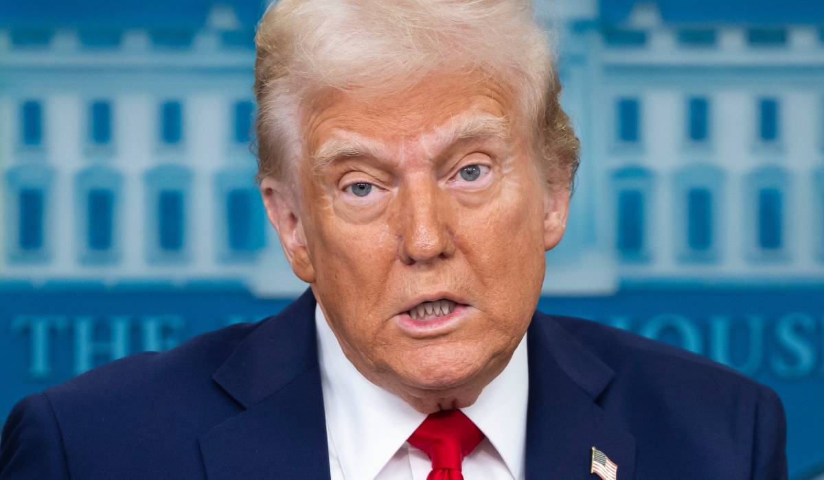 Donald Trump spune că ia aspirină în fiecare zi, „pentru inimă” Cine NU ar trebui să o ia preventiv