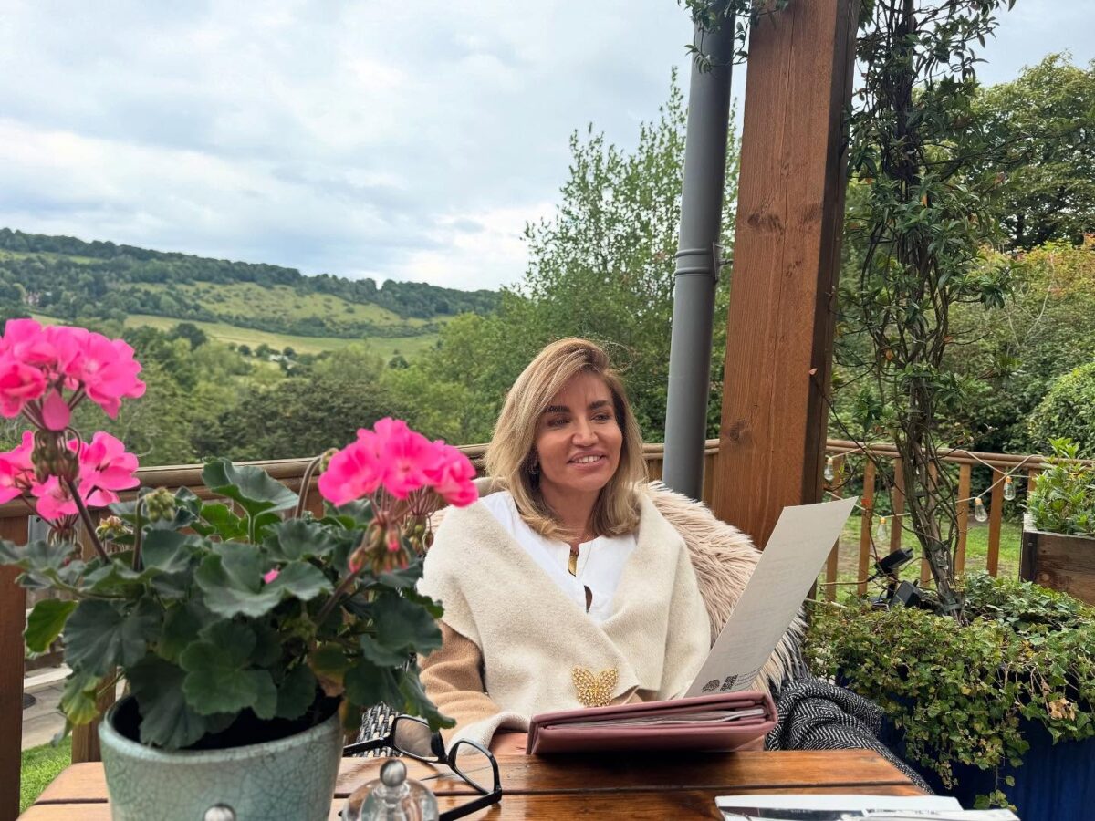 Larisa Uță, primele vești după operația de histerectomie. Cum se recuperează fosta concurentă de la Survivor 2026