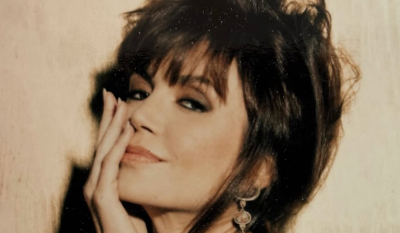 Victoria Principal, imagine rară din tinerețe Cum arăta Pamela din „Dallas” în costum de baie și ce face actrița la 76 de ani